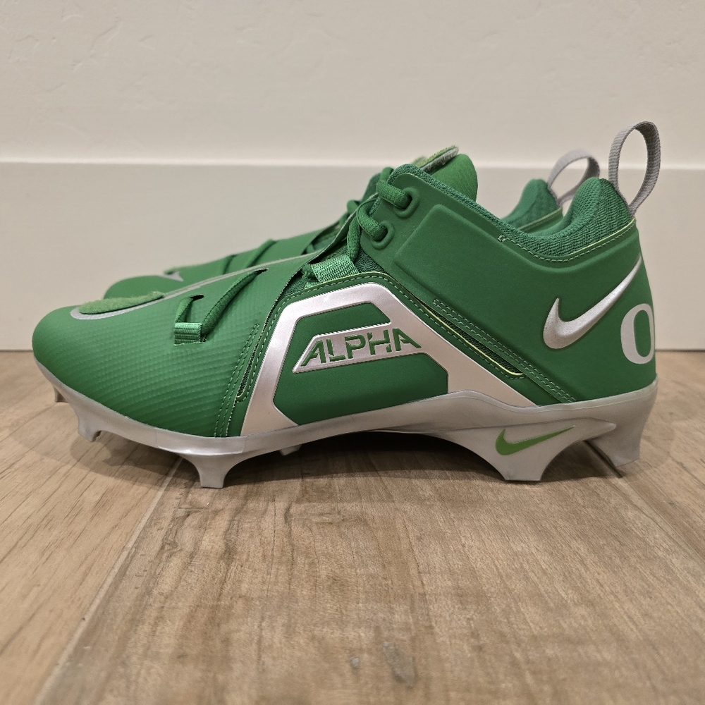 NIKE ALPHA MENACE PRO 3 OREGON DUCKS PLAYER ISSUE FOOTBALL CLEATS MENS